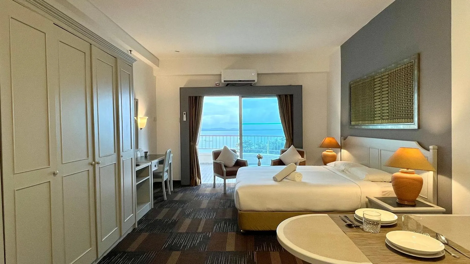 فندق Maisie Rainbow Penang تانجونغ بونغاه